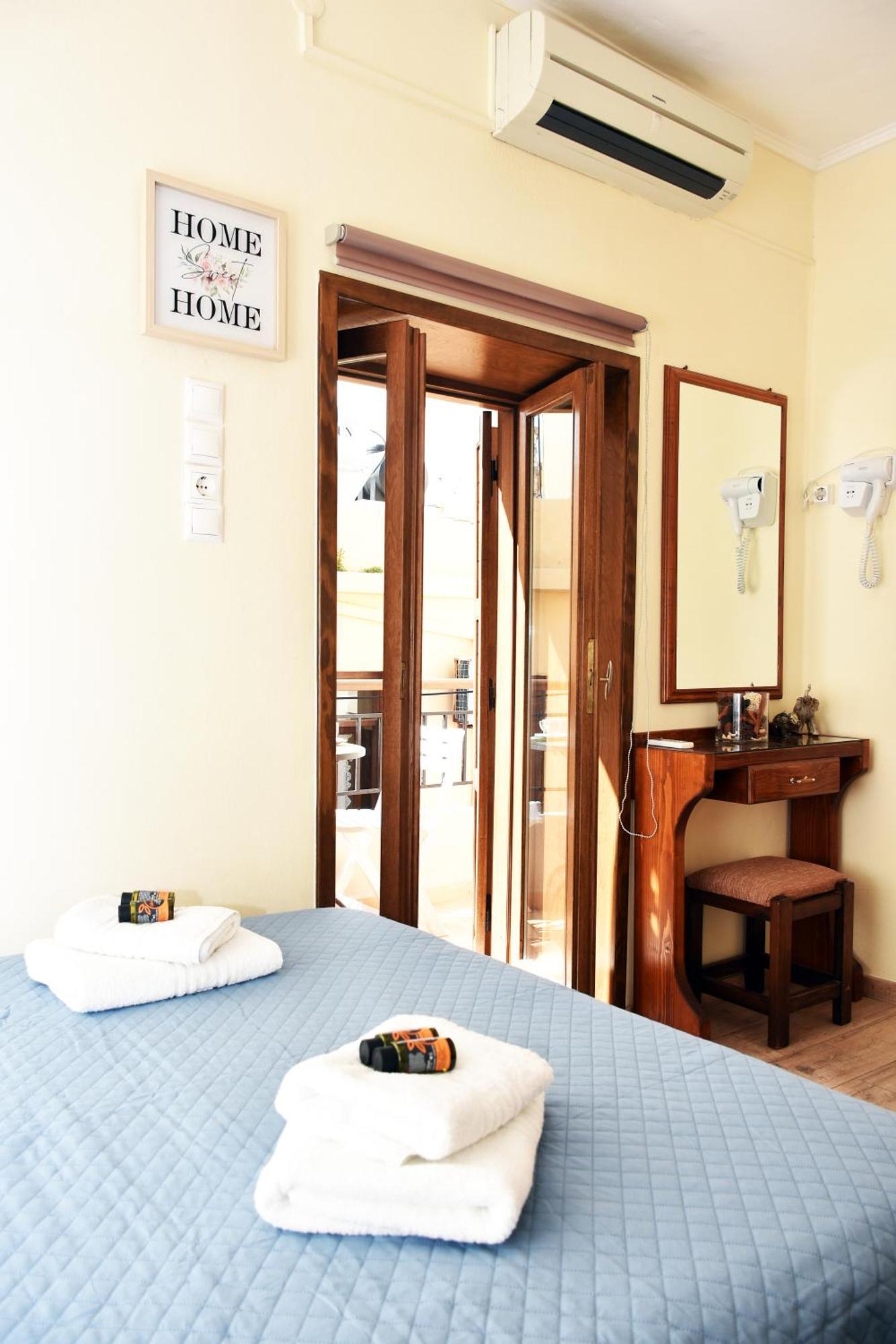 Kostas House, Old Venetian Harbor Chania Appartement *